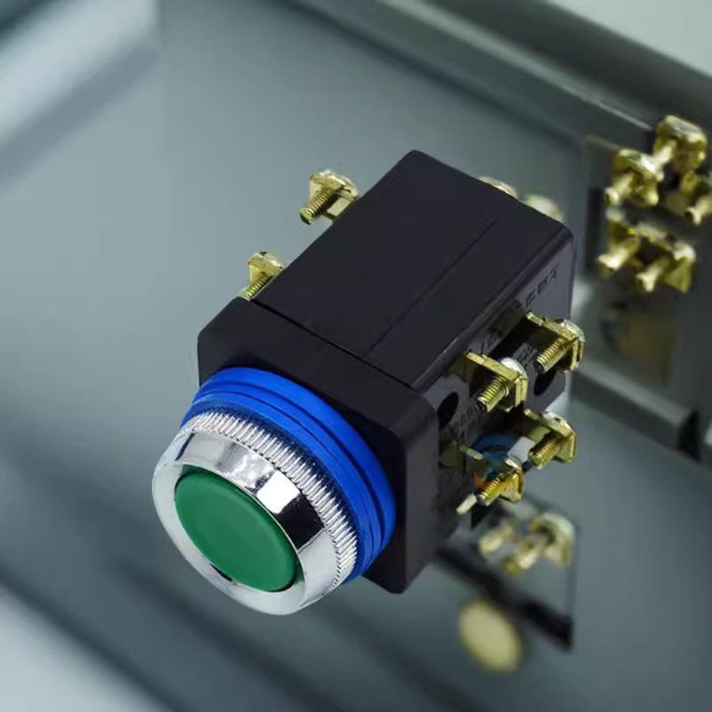 Кнопка-переключатель LA18-22 380V 5A б/ф красная