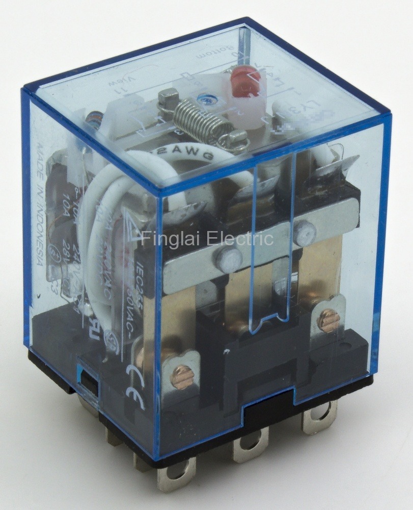 Реле с клемником OMRON LY3NJ 220V